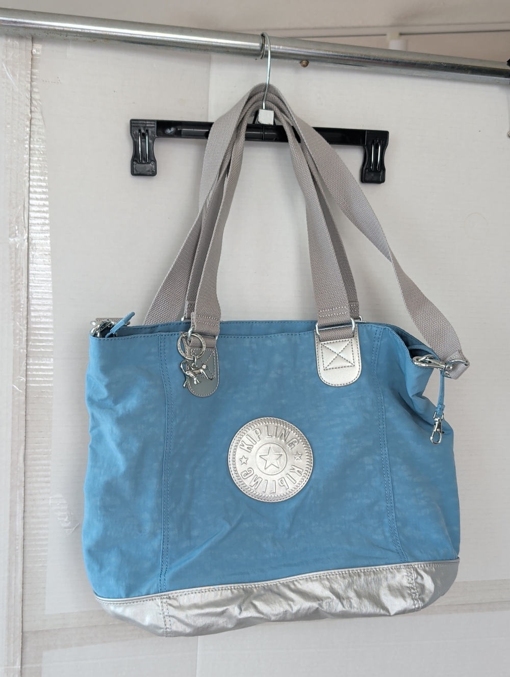 Rare Kipling Lt Blue Tote Crossbody Silver Trim Lightweight Roomy Chic Vacation